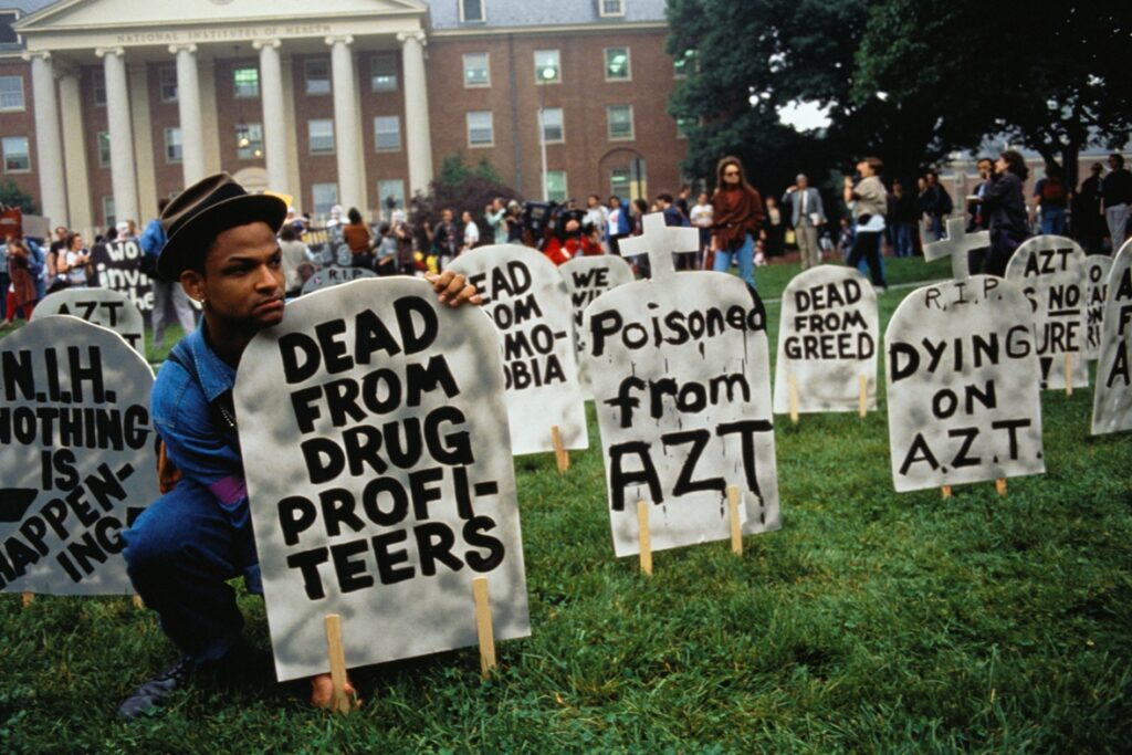  Protestors in front of the James A. Shannon Building, National  Institutes of Health, 1990  Courtesy Donna Binder
